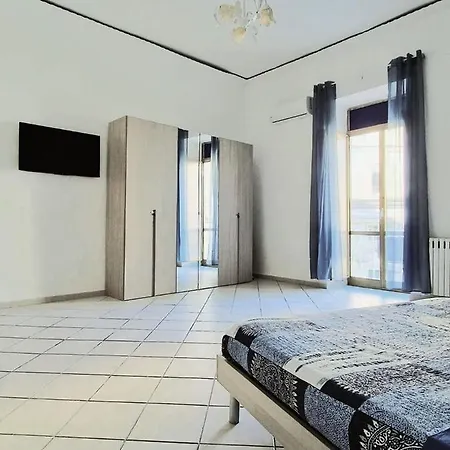 דירה Andrea's House נאפולי